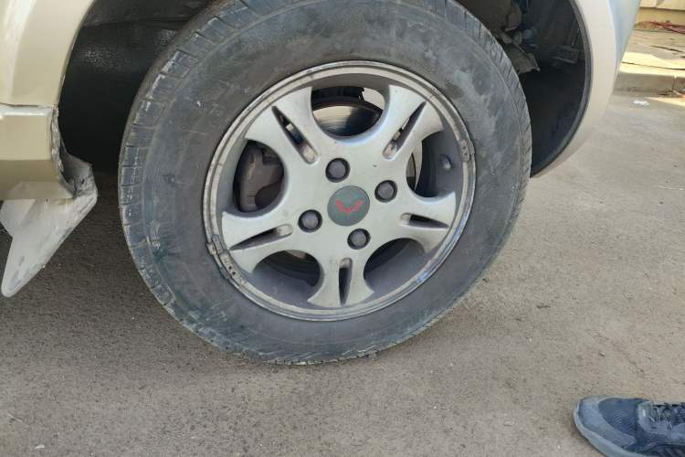 Used Wuling Rongguang 2011 1.2L Base Version