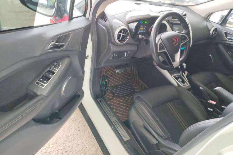 Used BYD Yuan 2016 1.5L Automatic Luxury Version
