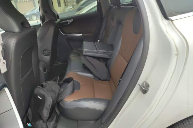 Used Volvo XC60 2014 T5 Zhiya Edition
