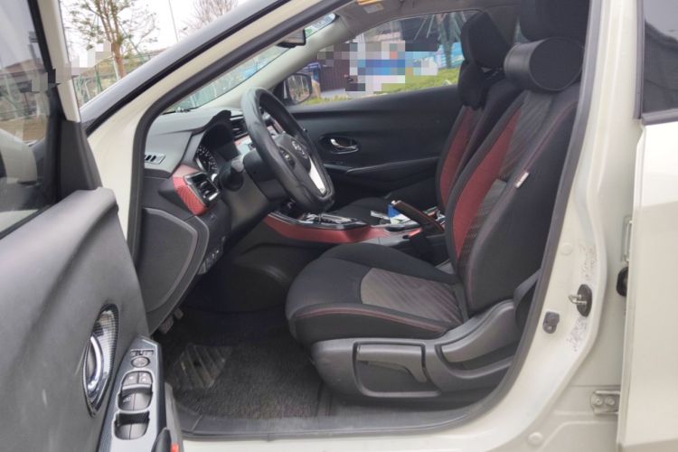 Used Nissan Lannia 2016 1.6L CVT Smart Cool Edition Left Front Seat