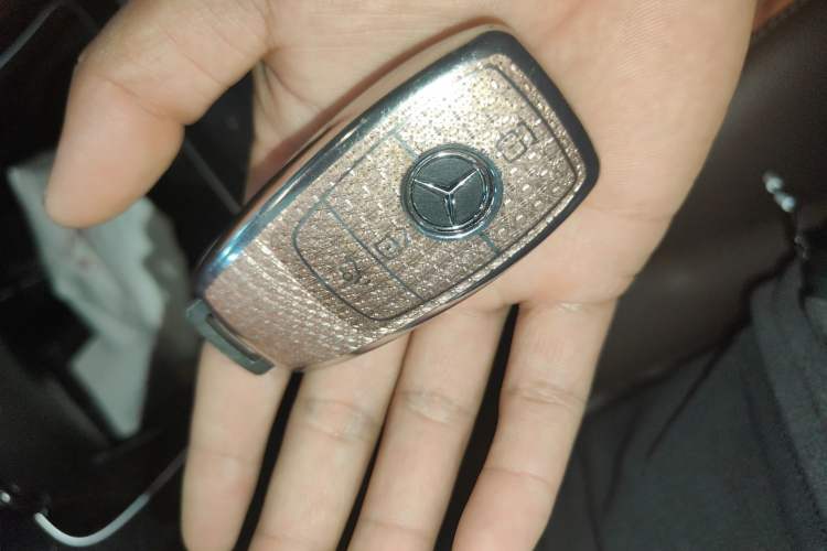 Used Mercedes-Benz GLC 2020 Facelift GLC 260 L 4MATIC Luxury Edition
