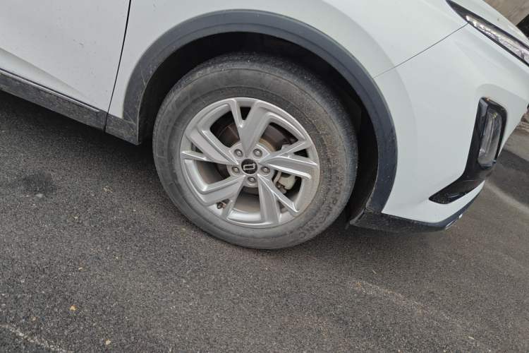 Used Bestune T90 2023 1.5T DCT Automatic Luxury Edition Right Front Wheel Hub