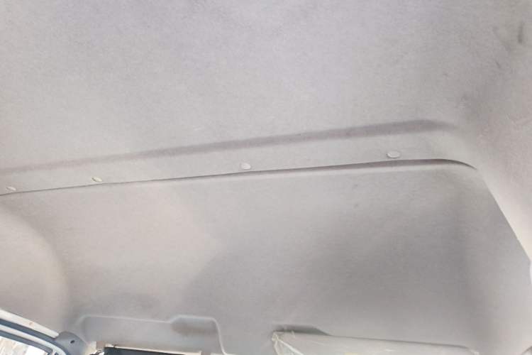 Used JMC Transit 2017 2.8T Commercial Version Short Wheelbase Mid-Roof 6/7/8-Seater JX493