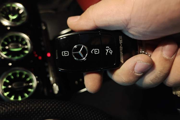 Used Mercedes-Benz CLA AMG 2023 AMG CLA 35 4MATIC Vehicle Key