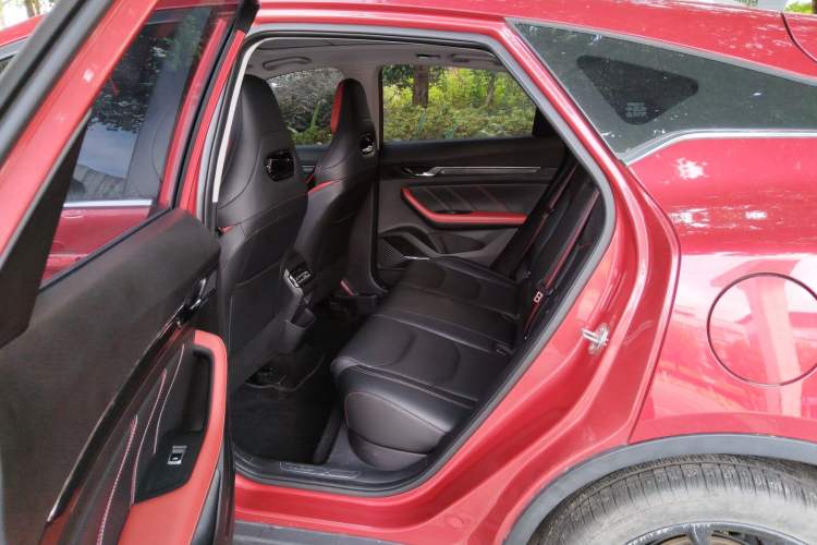 Used Geely Auto Emgrand S 2021 1.4T CVT Prestige Edition
