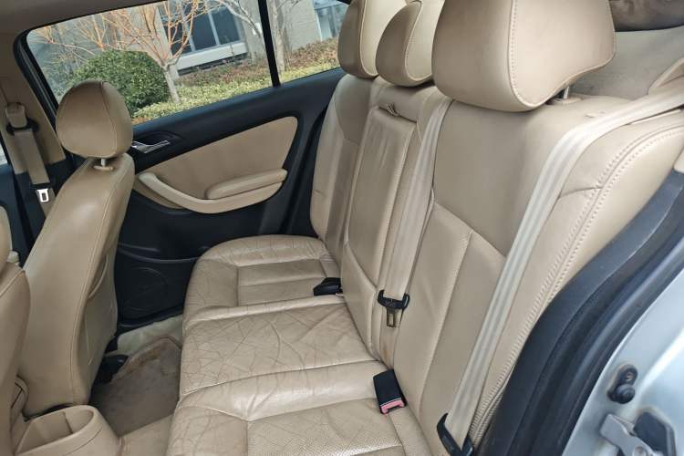 Used Volkswagen Lavida 2011 1.6L Manual - Premium Edition Left Rear Seat