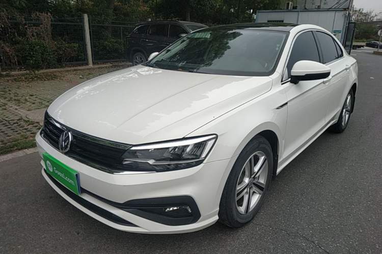 Used Volkswagen Lamando 2019 230TSI DSG Fashion Edition China VI