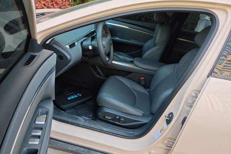 Used XPeng MONA M03 2025 600 with Ultra-Long Range Max
