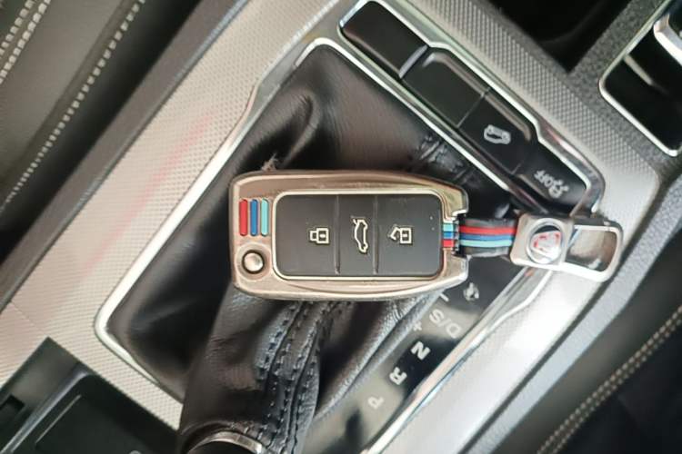 Used Roewe RX5 2020 20T Automatic 4G Connected Million Edition