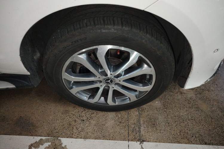 Used Mercedes-Benz GLE 2017 GLE 320 4MATIC Dynamic Model
