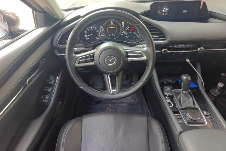Used Mazda 3 Axela 2021 2.0L Automatic Zhiyao Edition
