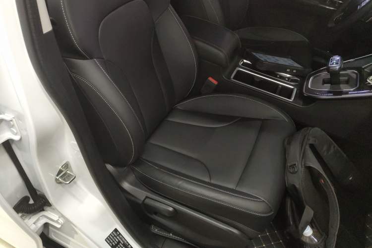 Used Haval M6 2023 PLUS 1.5T DCT Luxury Smart Connectivity Model