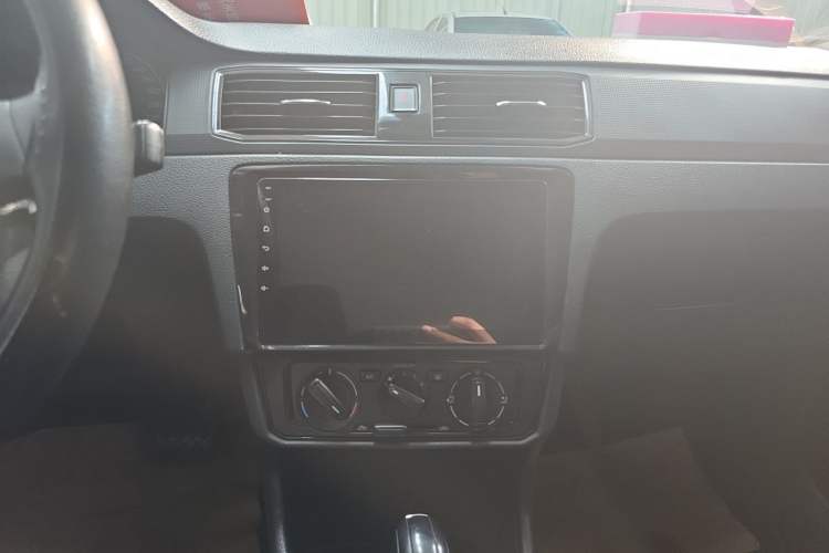 Used Volkswagen Santana 2019 1.5L Automatic Fashion Edition China VI Audio And AC Panel