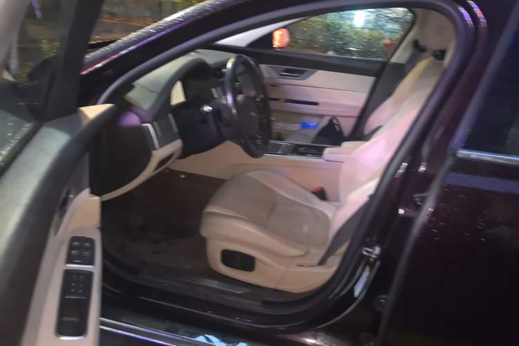 Used Jaguar XFL 2017 XFL 3.0 SC 340 PS Premium Edition