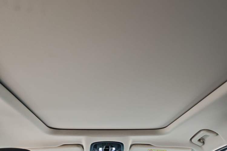 Used EXEED Lingyun 2024 300T Two-Wheel Drive Starlight Edition
