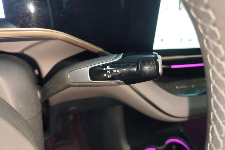 Used Hongqi EH7 2024 690 Pro