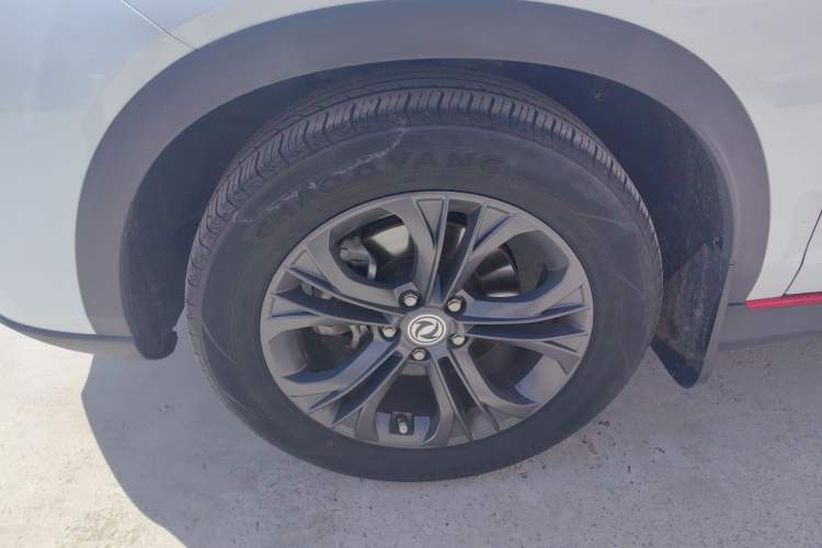 Used Dongfeng Fengon 500 2021 1.5L CVT Enjoyment Version Left Front Wheel Hub