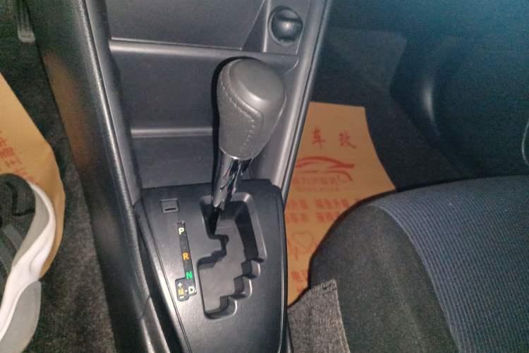 Used Toyota YARiS L Zhi Xiang 2020 1.5L CVT Leading Edition Gear Lever