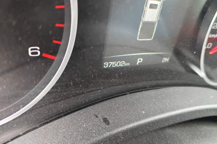 Used Great Wall Poer 2023 2.0T Passenger Version Automatic Diesel 4x4 Comfort Trim – GW4D20M