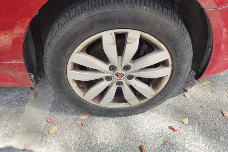 Used Roewe 350 2014 1.5T Manual Jingrui Edition
