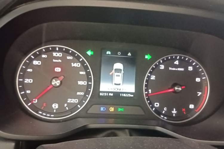 Used Roewe i5 2020 1.5L Manual 4G Connect Luxury Edition Instrument Cluster