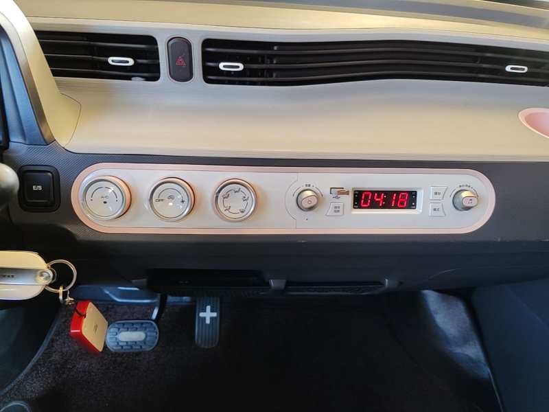 Used Wuling Hongguang MINIEV 2022 Macaron Premium Model – Lithium Iron Phosphate — 12