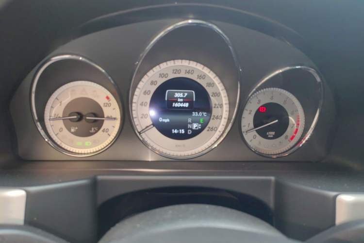 Used Mercedes-Benz GLK-Class 2015 GLK 300 4MATIC Fashion Edition Ultimate Version
