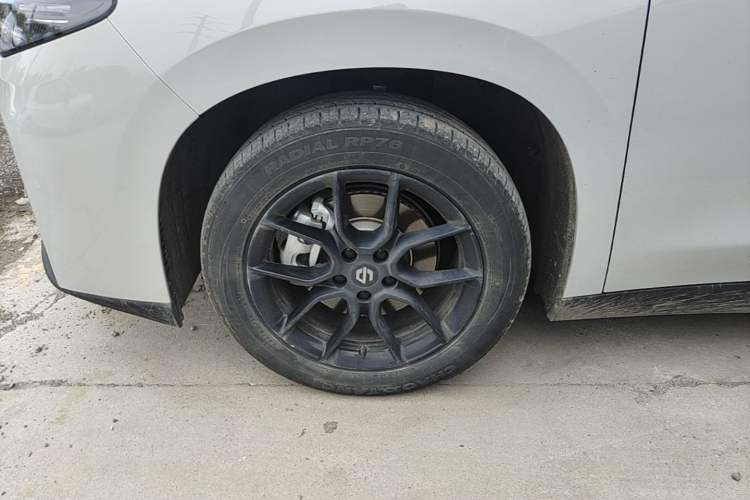 Used Leapmotor C10 2024 410 Comfort Edition Left Front Wheel Hub