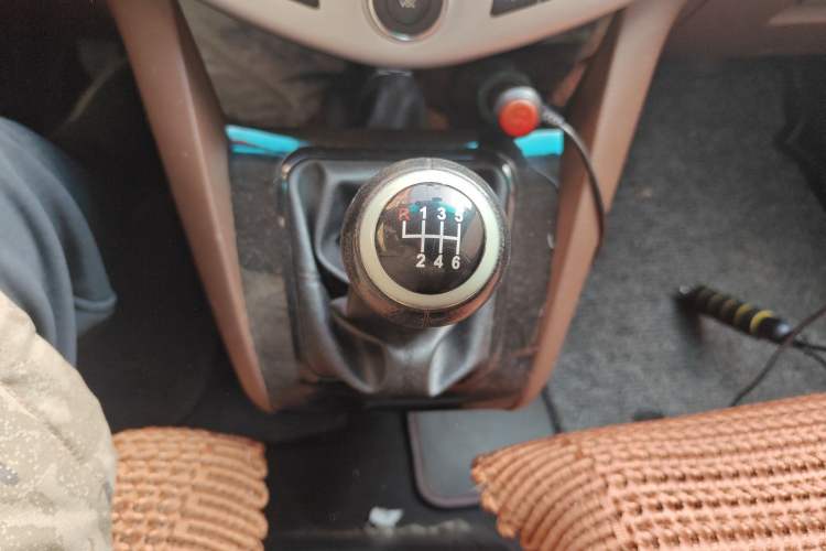 Used BYD S6 2014 1.5TI Manual Luxury 5-Seater