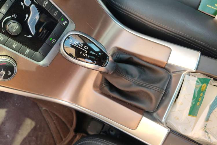 Used Volvo XC60 2015 T5 Smart Upgrade Model