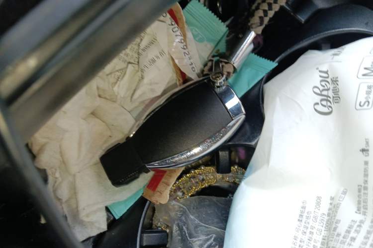 Used Mercedes-Benz GLC 2017 GLC 260 4MATIC Luxury Model