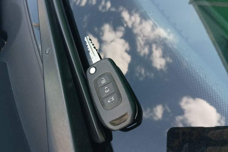 Used Renault Kadjar 2016 2.0L Two-Wheel-Drive Luxury Edition
