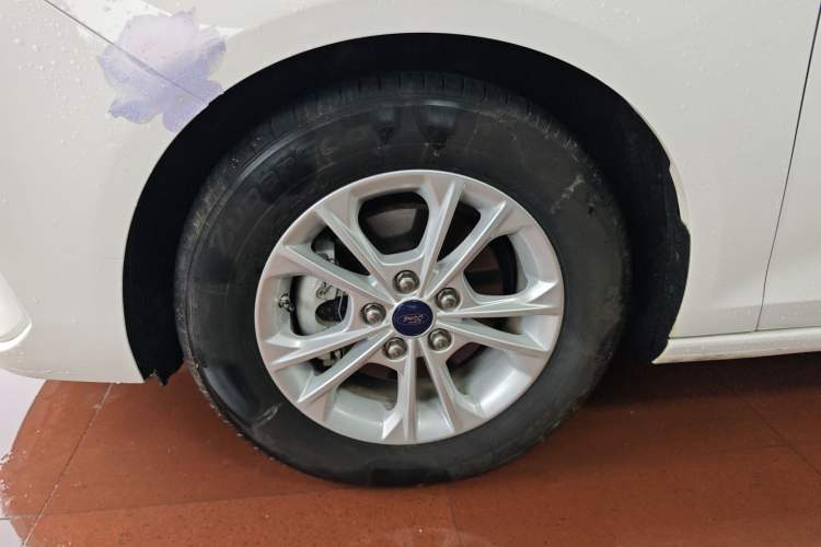 Used Ford Escort 2021 1.5L Automatic Gold Edition
