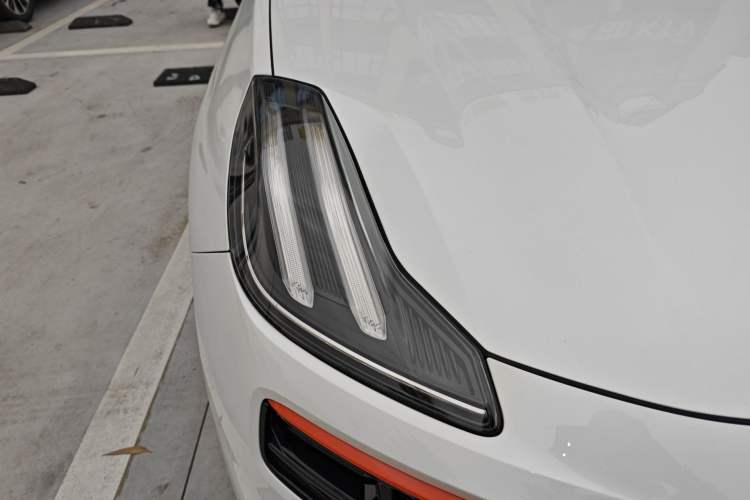 Used Lynk & Co 06 2020 1.5T YAO Halo Right Front Headlight