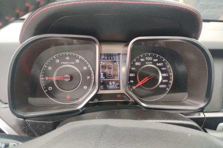 Used Zotye Domy X5 2017 Upgraded Model 1.5T CVT ZhiXian Edition
