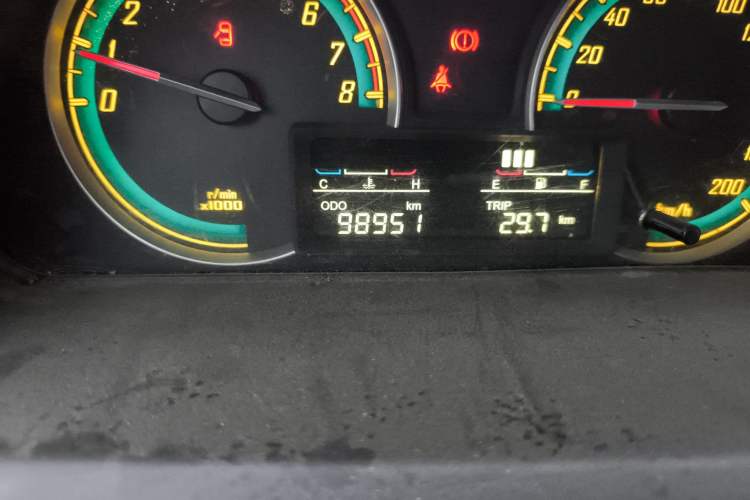 Used Baojun 730 2014 1.5L manual standard trim 7 seats