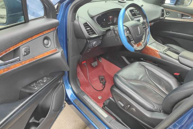 Used Lincoln Nautilus 2020 2.0T Four-Wheel Drive Luxury Edition Driver Seat