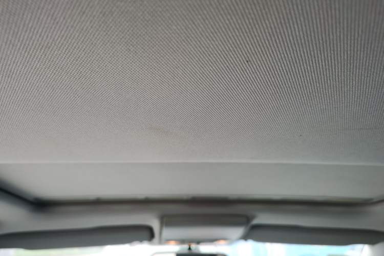 Used Volkswagen Gran Lavida 2013 1.4 TSI Automatic Luxury Model Headliner