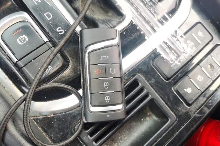 Used GAC Trumpchi GS7 2017 320T Two-Wheel-Drive Luxury Smart Connectivity Model
