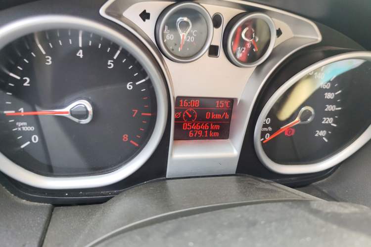 Used Ford Focus 2013 Sedan Classic 1.8L Manual Base Model