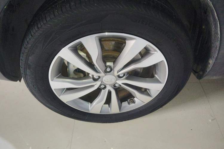 Used Geely Auto Emgrand X7 Sport 2016 1.8TD Automatic ZhiZun Version Exterior 4