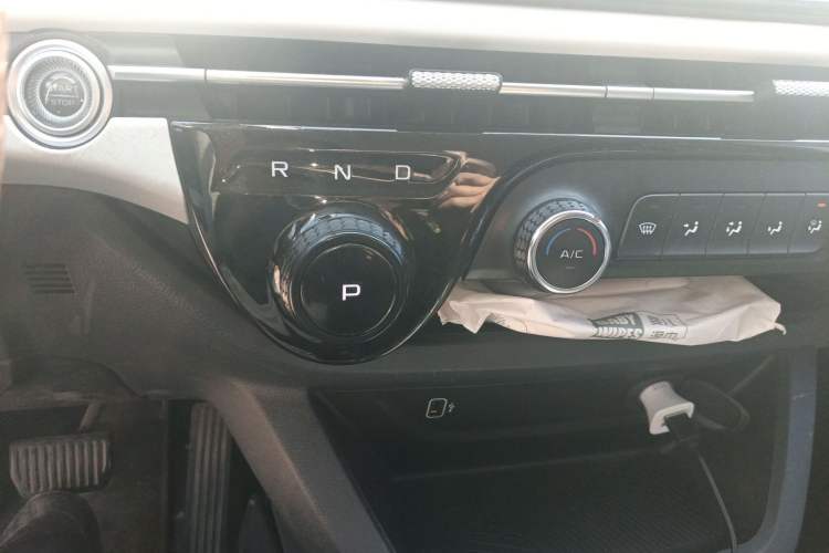 Used Bestune NAT 2023 PRO Comfortable Travel Battery-Swap Version 401km