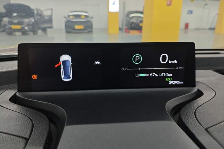 Used Toyota bZ3 2023 616 km Long-Range Premium