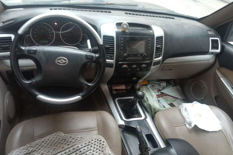 Used Huanghai Da Chaishen 2009 2.8T Two-Wheel-Drive Diesel Luxury Version 4JB1T1
