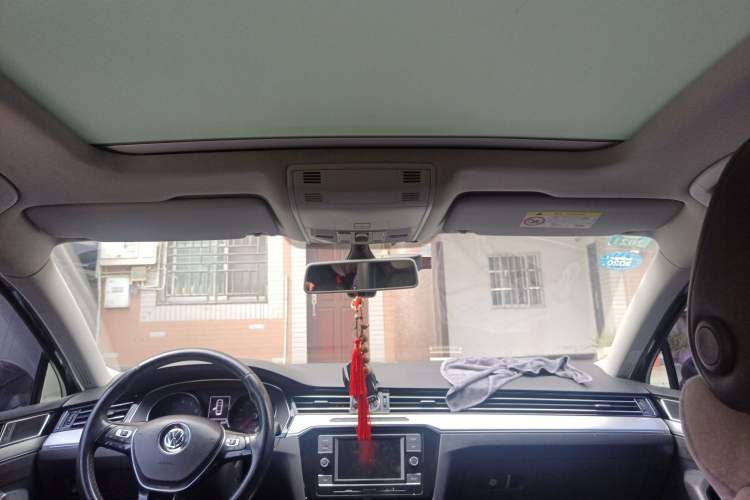 Used Volkswagen Magotan 2019 330TSI DSG Leading Edition China V Standard Headliner