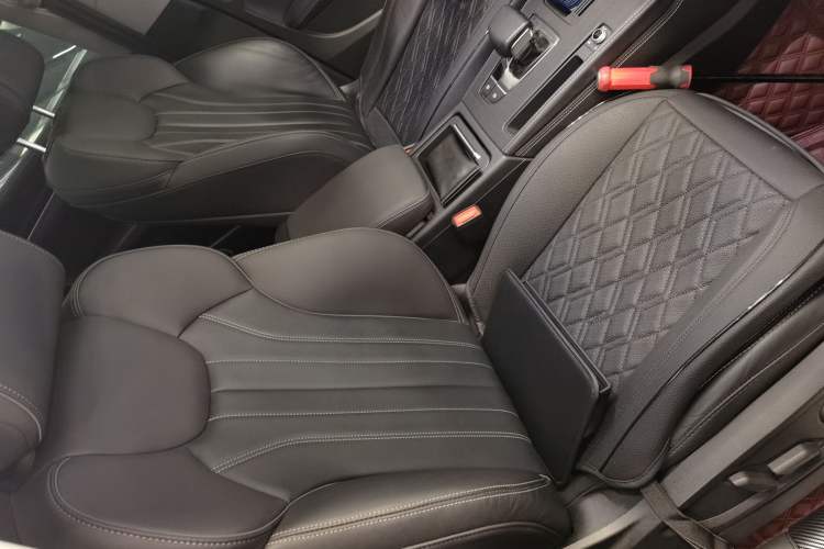 Used Audi Q5L 2022 Updated 40T Luxury Dynamic Edition Right Front Seat