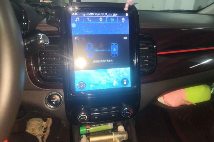 Used Chery QQ Little Ant 2022 Restyled Version Sweet Pink Edition Half-Sugar Version 3-Cell Lithium Battery 30kW 408km Range Audio And AC Panel