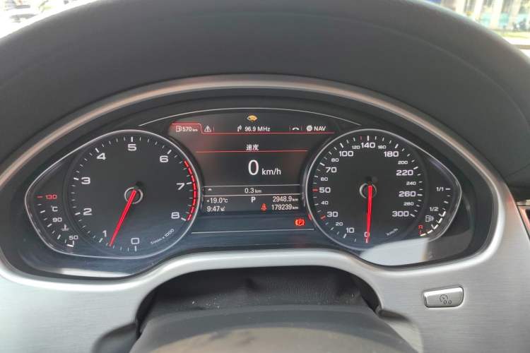 Used Audi A8 2014 A8L 45 TFSI quattro Comfort model Instrument Cluster