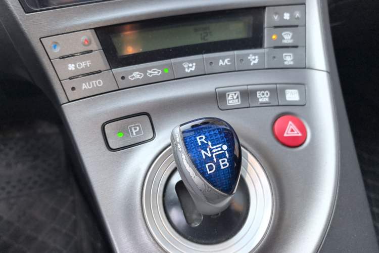 Used Toyota Prius 2012 1.8L Standard Edition Gear Lever