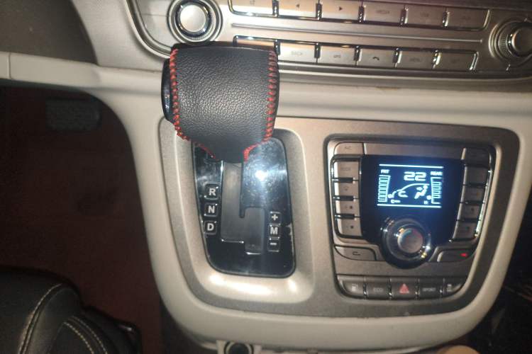 Used SAIC MAXUS G10 2018 PLUS 2.0T Automatic Smart Edition
